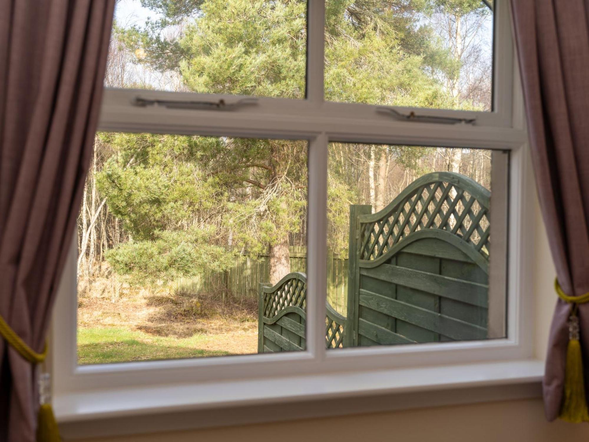 Holiday Home Falcon Lodge By Interhome Aviemore Luaran gambar