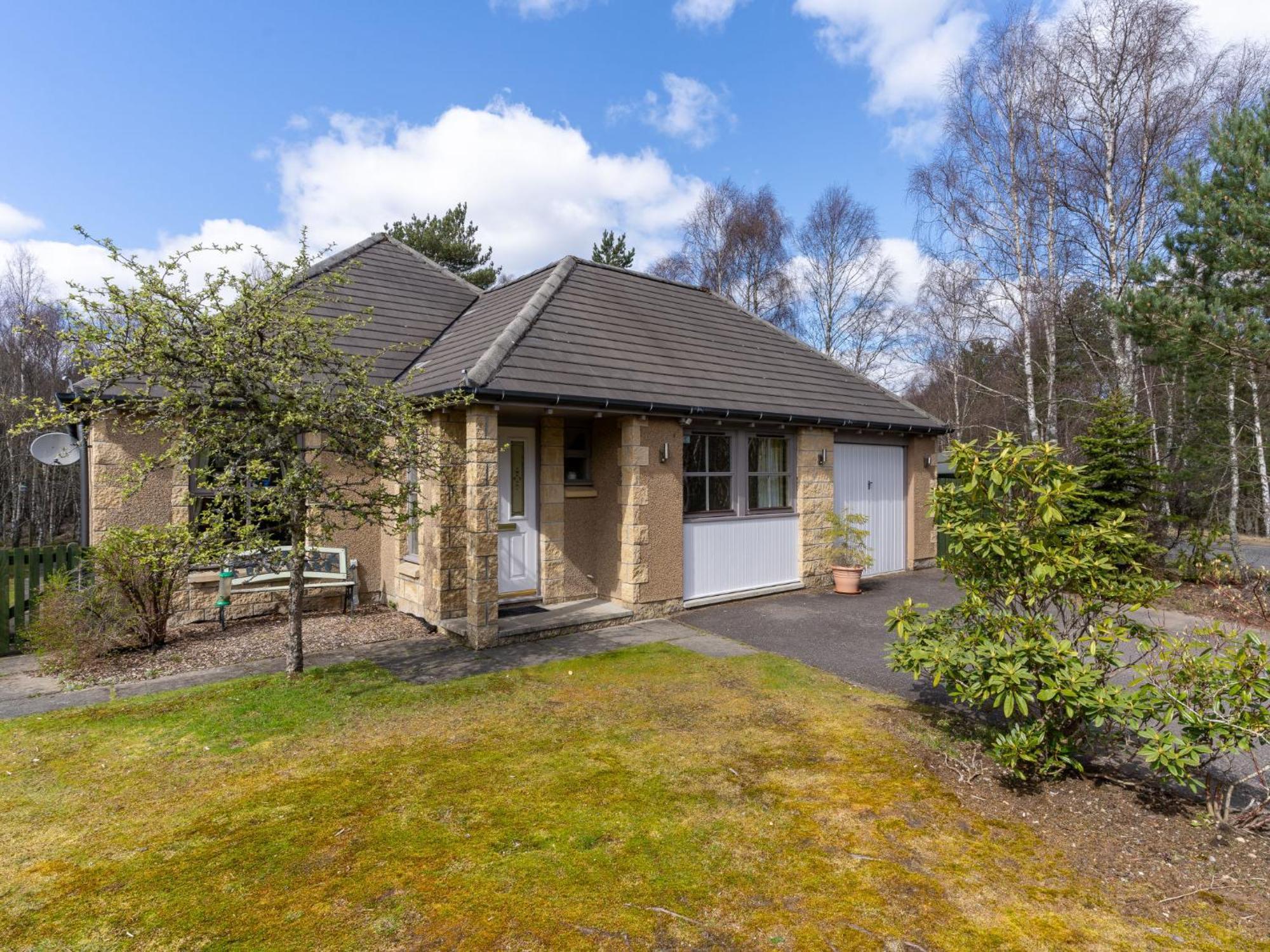 Holiday Home Falcon Lodge By Interhome Aviemore Luaran gambar